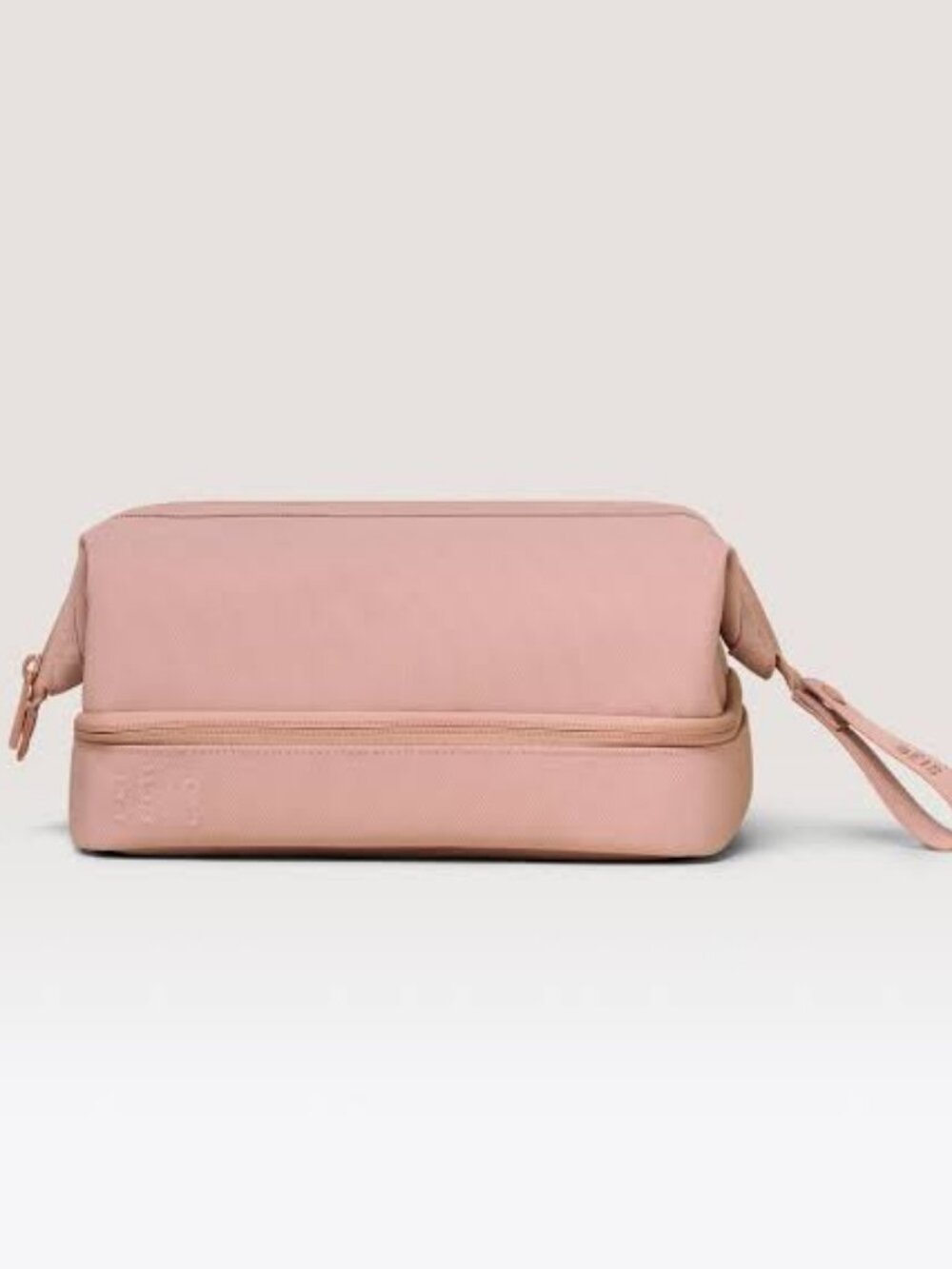 NWT BรIS The Dopp Kit in Atlas Pink